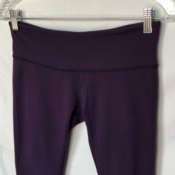 Wunder Under Crop in Purple - Picture 2 of 11